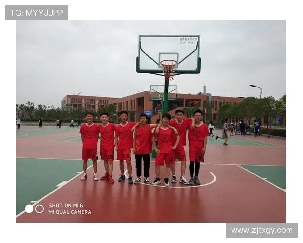 黄强的篮球人生深度对话：从少年梦想到职业生涯的心路历程与启示